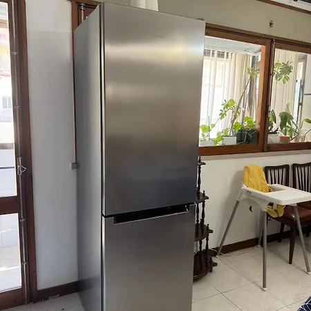 Family & Pet Friendly & Fast Wi-fi Apartman *