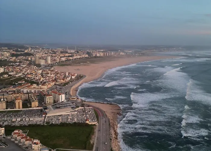 Family & Pet Friendly & Fast Wi-fi Apartman *